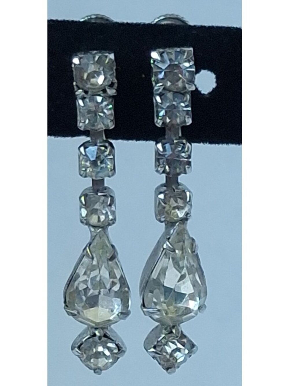 Vintage 1950s Silver-Tone Clear Rhinestone Pear & Chaton Screw-Back Drop Earring